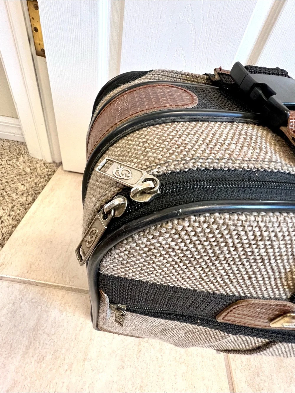 Oscar de la Renta vintage oscar